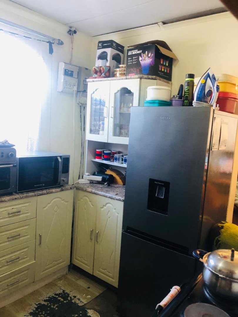 2 Bedroom Property for Sale in Harare Western Cape